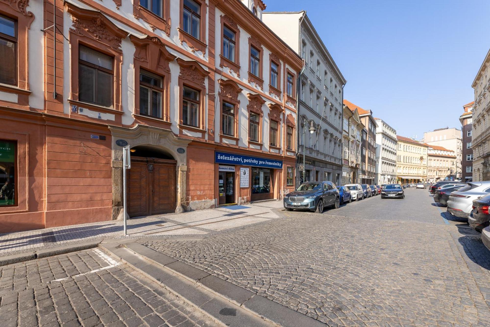 King'S Royal Apartments In City Centre Прага Экстерьер фото